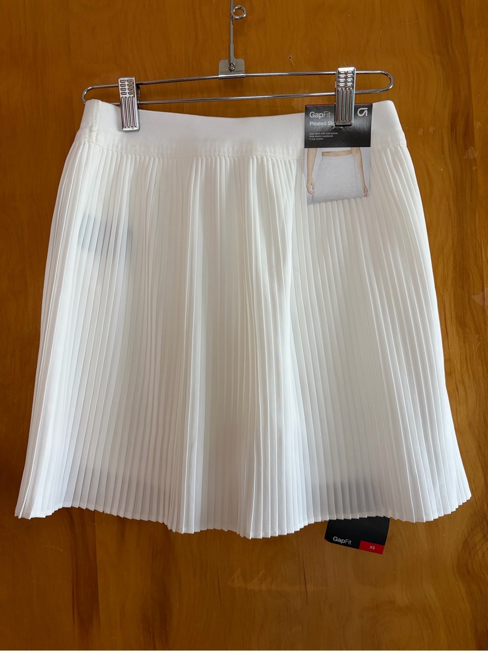 GAP White Pleated Circle Skirt